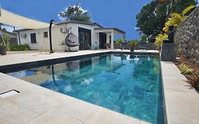 Le Beau Vallon 1- Jacuzzi Privatif Et Piscine Chauffee Partagee